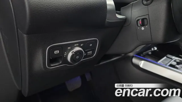 Mercedes-Benz EQB X243 — Фото автомобиля 28