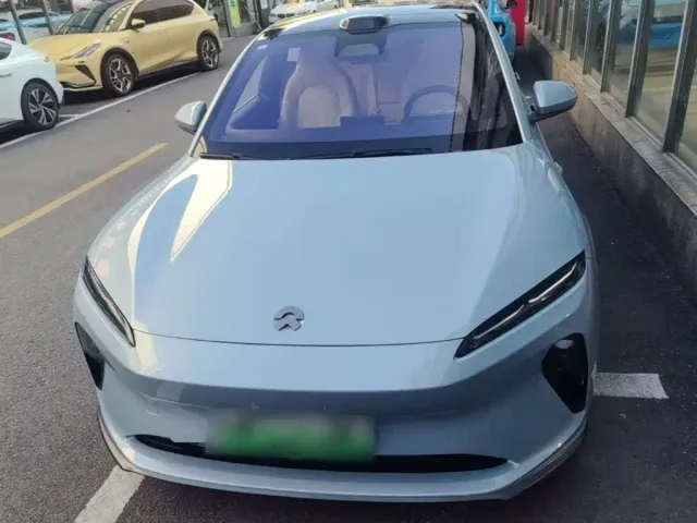 Nio ET5 — Фото автомобиля 2