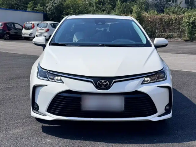 Toyota Corolla — Фото автомобиля 4