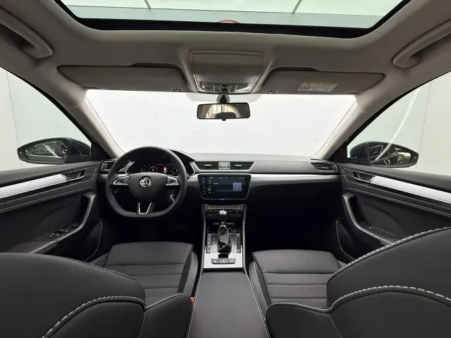 Skoda Superb — Фото автомобиля 9