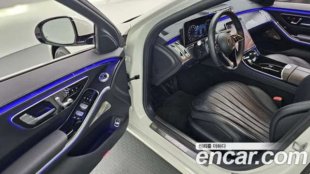 Mercedes-Benz S-Class S-класс W223 — Фото автомобиля 9