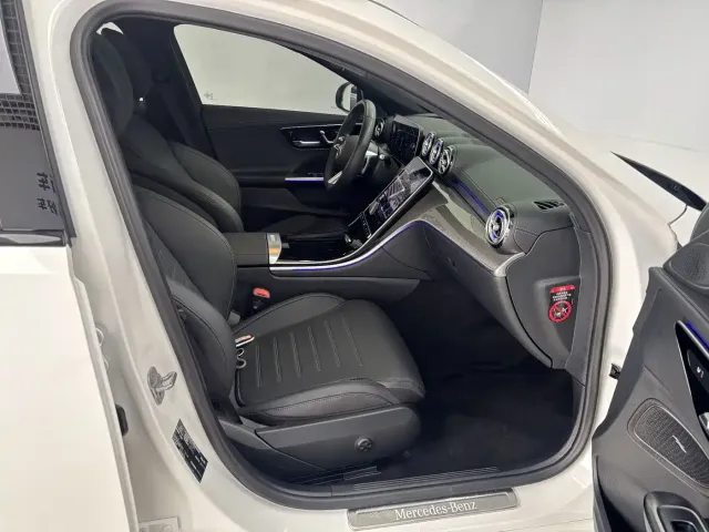 Mercedes-Benz C-Class — Фото автомобиля 27