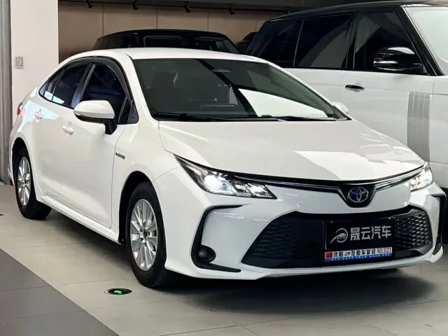 Toyota Corolla — Фото автомобиля 3