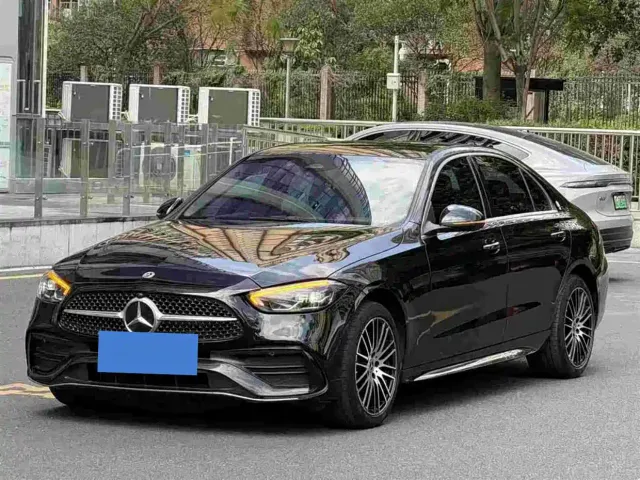 Mercedes-Benz C-Class — Фото автомобиля 2