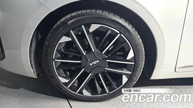 Kia K8 The New K8 2.5 Бензин 2WD — Фото автомобиля 5