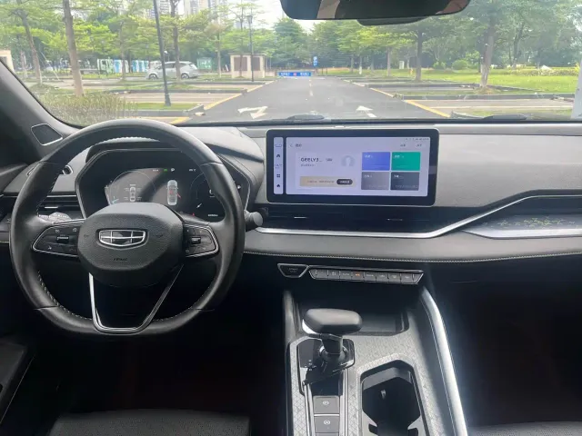 Geely Xingrui — Фото автомобиля 6