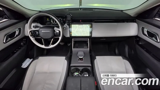 Land Rover Range Rover Velar Range Rover Velar 2.0 P250 Dynamic SE — Фото автомобиля 7