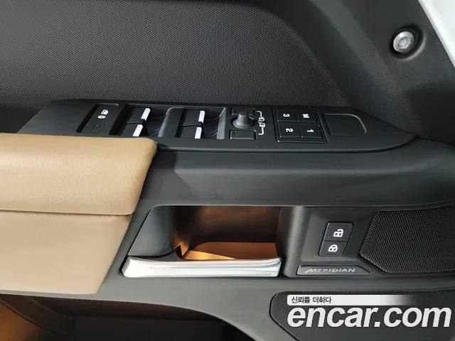Land Rover Defender L663 — Фото автомобиля 16