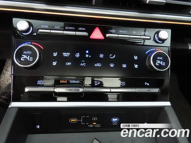 Hyundai Santa Fe MX5 — Фото автомобиля 15