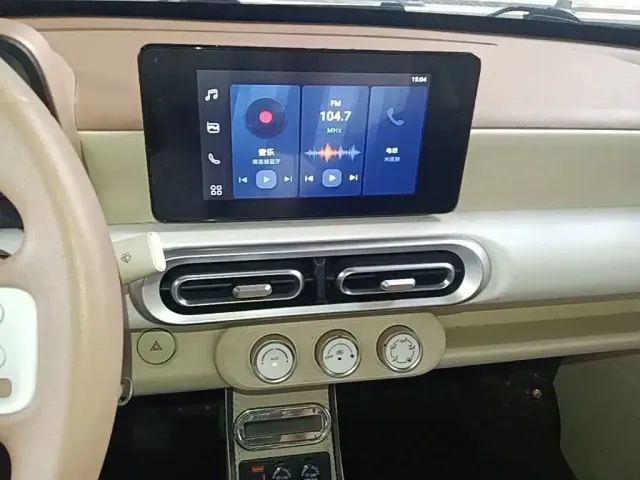 Wuling Hongguang Mini EV — Фото автомобиля 12