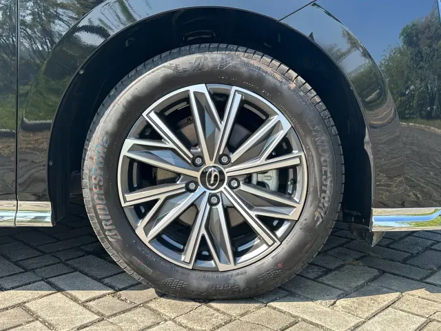 GAC Trumpchi M8 — Фото автомобиля 18