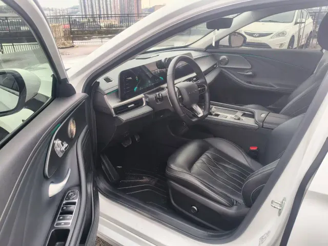 Chery Arrizo 8 — Фото автомобиля 13