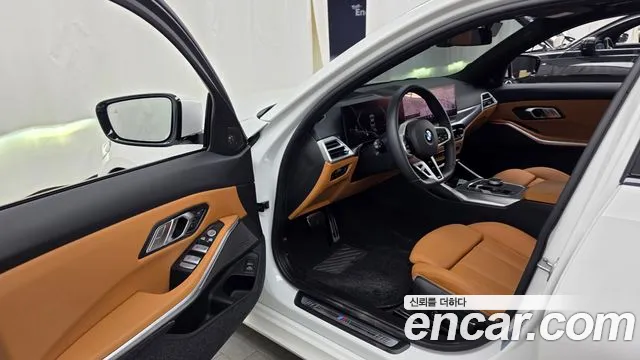 BMW 3-Series 3 серия (G20) 320i M Sport — Фото автомобиля 10