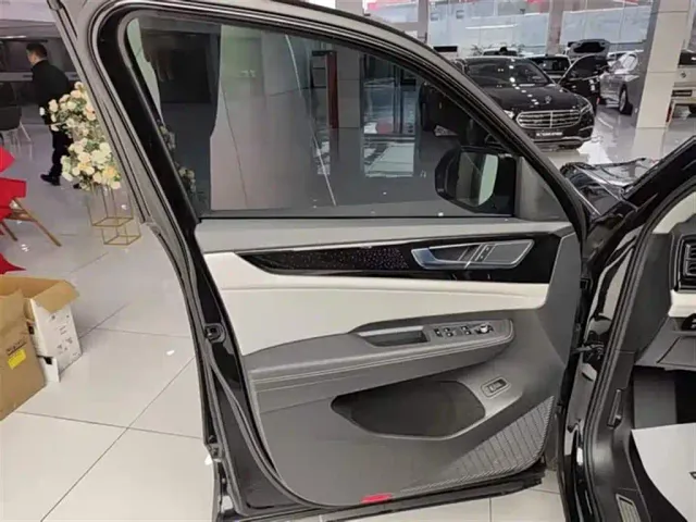 Volkswagen Teramont — Фото автомобиля 9