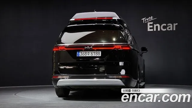 Kia Canival Carnival 4 поколение Бензин 9 мест Hi-Limousine — Фото автомобиля 4