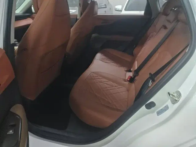 Changan Qiyuan Changan Qiyuan A05 2024 70 Pro — Фото автомобиля 16