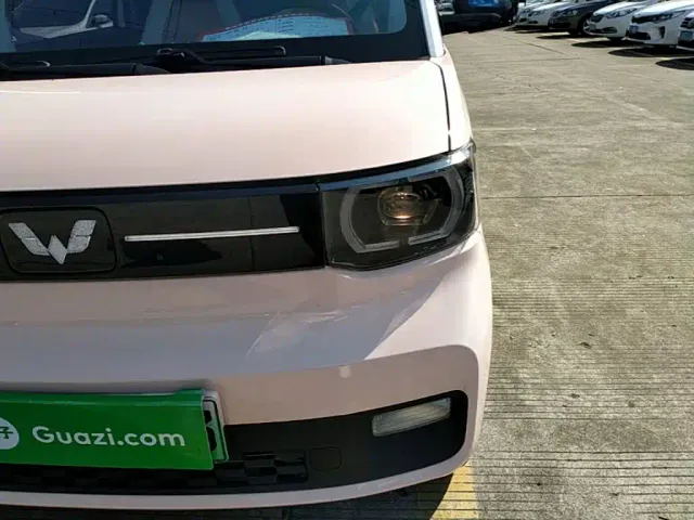 Wuling Hongguang Mini EV — Фото автомобиля 23