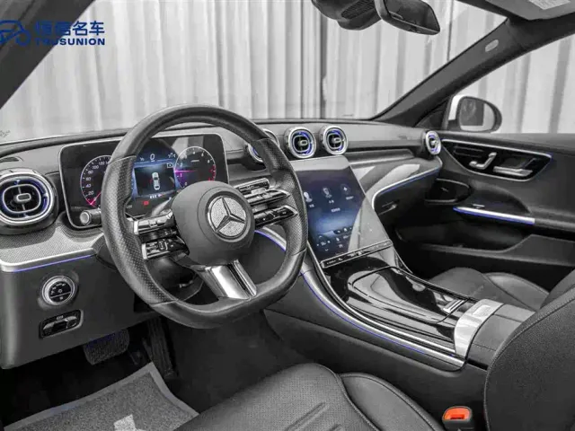 Mercedes-Benz C-Class — Фото автомобиля 12