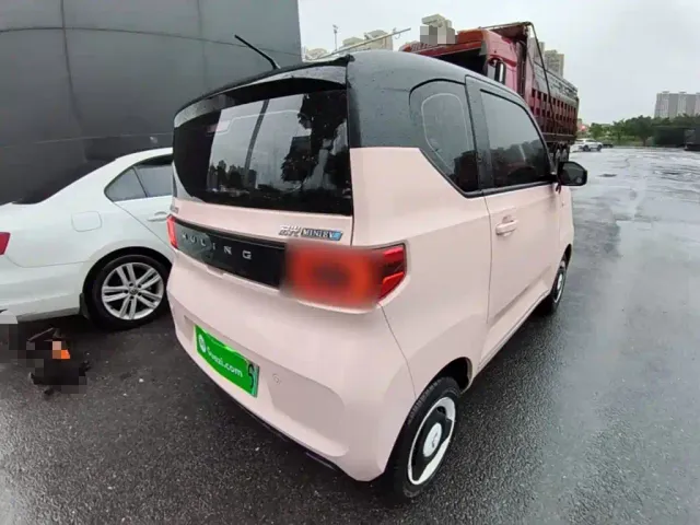 Wuling Hongguang Mini EV — Фото автомобиля 6