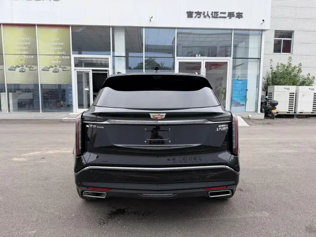 Cadillac XT5 — Фото автомобиля 14