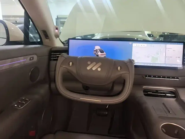 IM Motors LS6 — Фото автомобиля 10