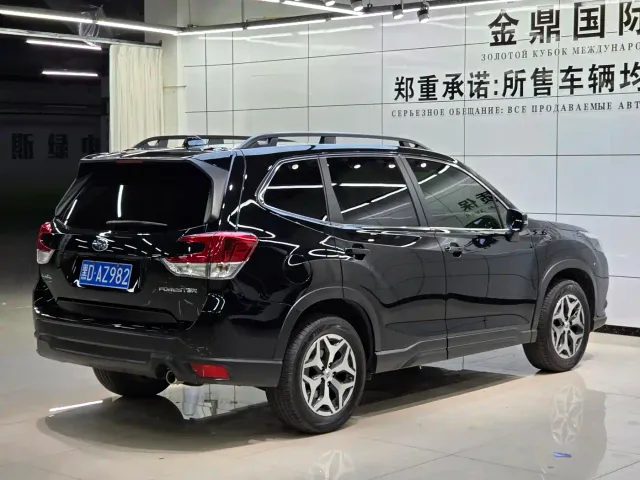 Subaru Forester — Фото автомобиля 7