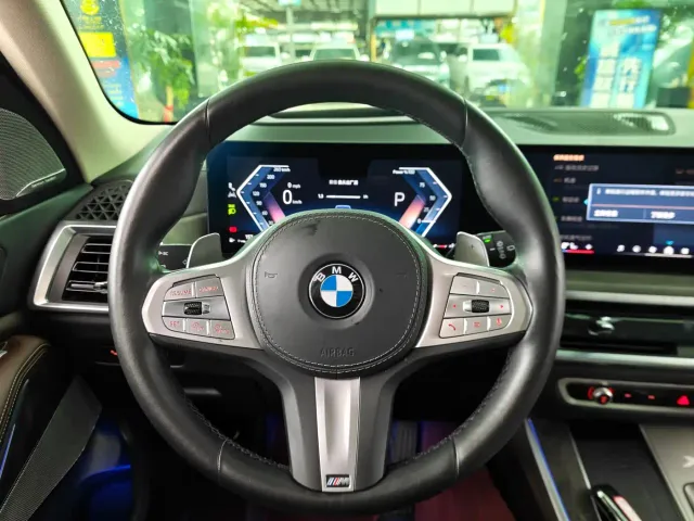 BMW X5 — Фото автомобиля 9
