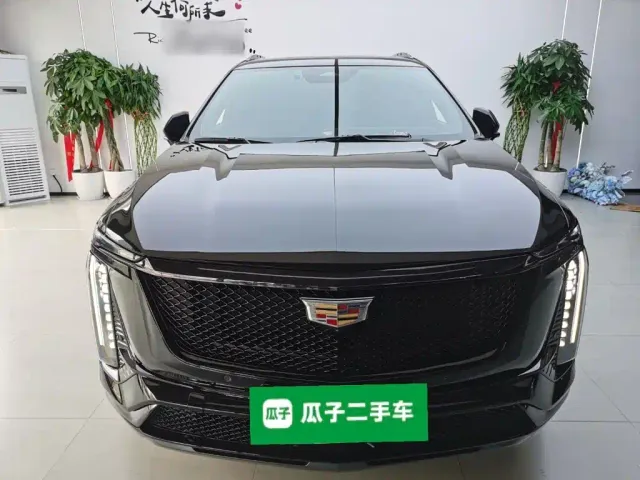 Cadillac XT5 — Фото автомобиля 2