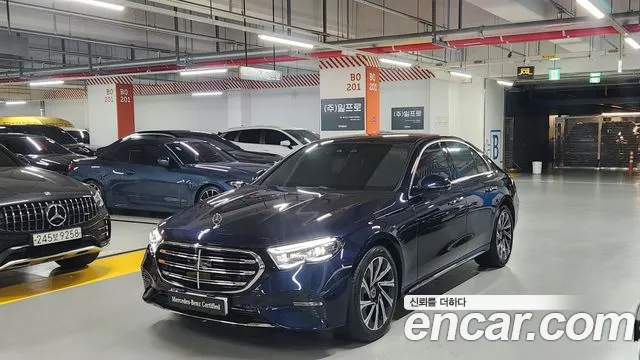 Фотография автомобиля — Mercedes-Benz E-Class W214