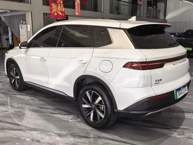 BYD Song Pro — Фото автомобиля 22
