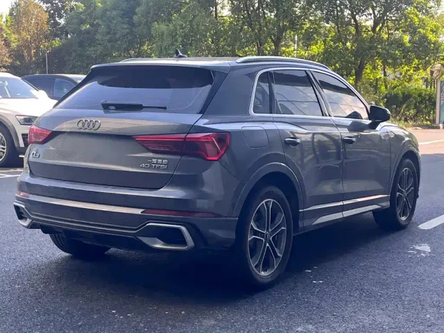 Audi Q3 — Фото автомобиля 5