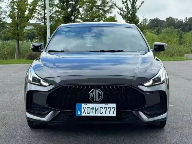 MG MG5 2021 300TGI DCT Youth Luxury Trend Edition — Фото автомобиля 2
