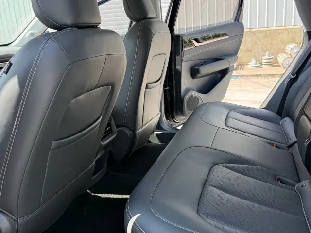 Wuling Starlight — Фото автомобиля 9