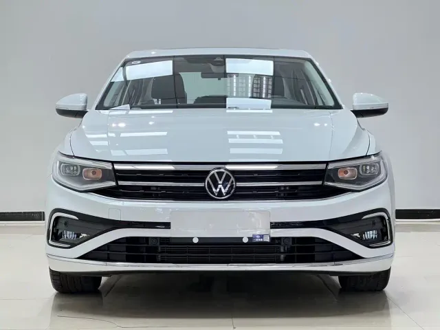 Volkswagen Bora — Фото автомобиля 2