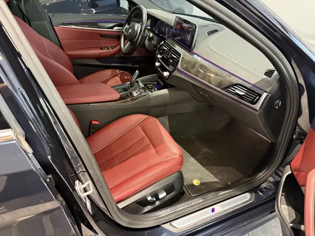 BMW 5 Series — Фото автомобиля 6