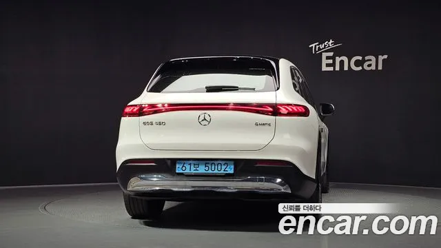 Mercedes-Benz EQS — Фото автомобиля 4