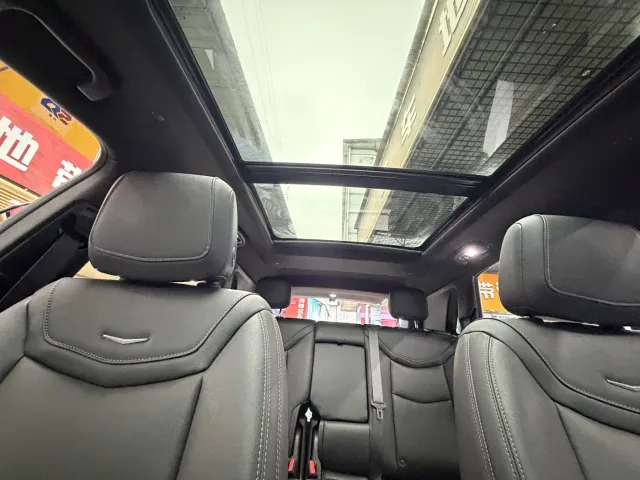 Cadillac XT5 — Фото автомобиля 23
