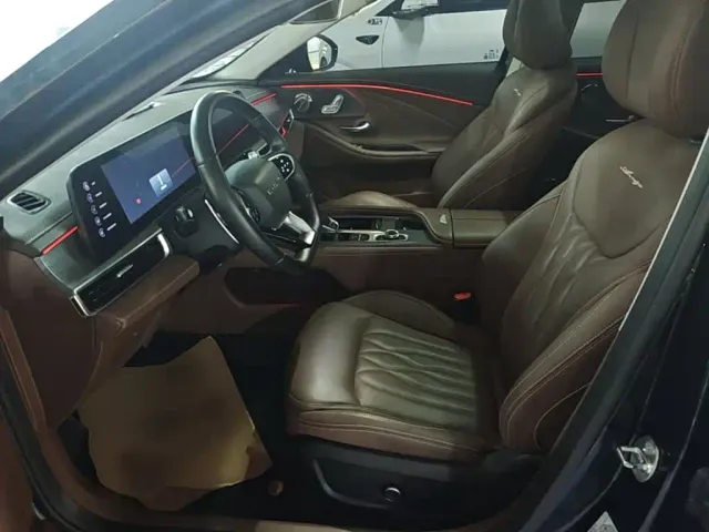 Chery Arrizo 8 — Фото автомобиля 14