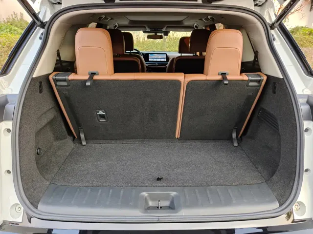 Nissan Terra — Фото автомобиля 17