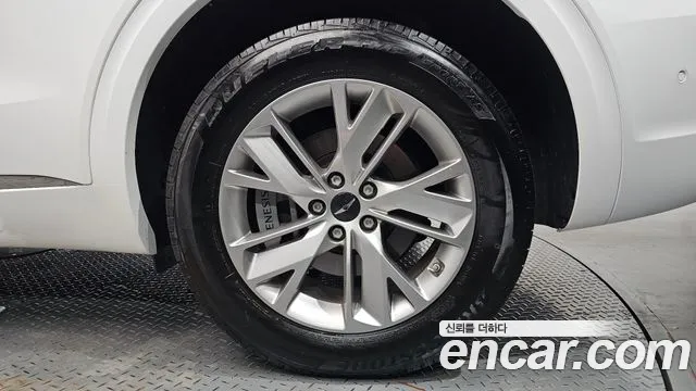 Genesis GV70 — Фото автомобиля 6