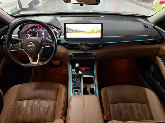 Nissan Teana — Фото автомобиля 4