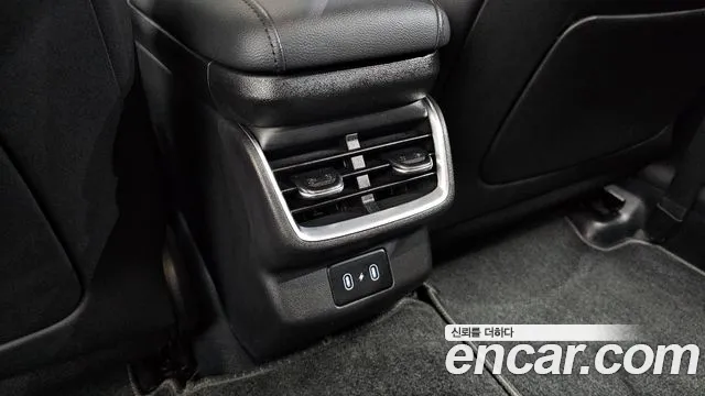 Hyundai Grandeur Grandeur (GN7) 3.5 LPG 2WD (Такси) — Фото автомобиля 25