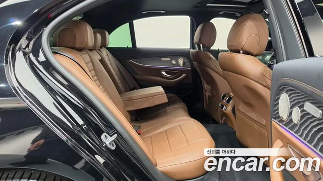 Mercedes-Benz E-Class W213 — Фото автомобиля 17