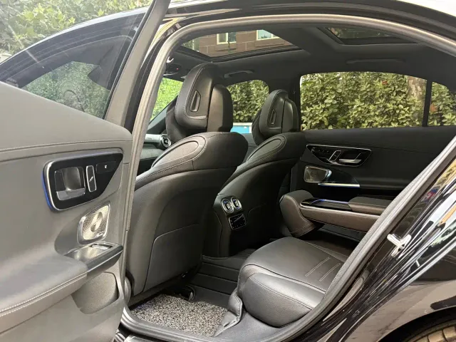 Mercedes-Benz C-Class — Фото автомобиля 11