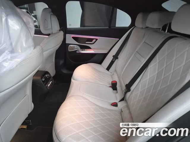 Mercedes-Benz E-Class W214 — Фото автомобиля 11