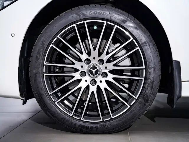 Mercedes-Benz Mercedes-Benz C-Class 2025 C 260 L Sport Edition — Фото автомобиля 6