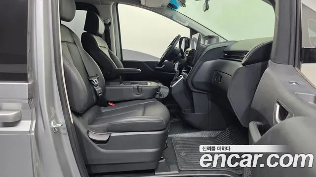 Hyundai Staria Staria Tourer 9 мест — Фото автомобиля 11