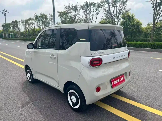 Wuling Hongguang Mini EV — Фото автомобиля 6