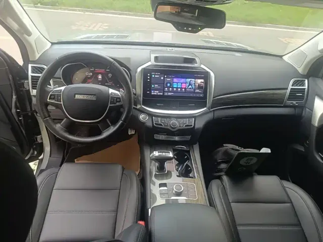 Haval H9 — Фото автомобиля 9
