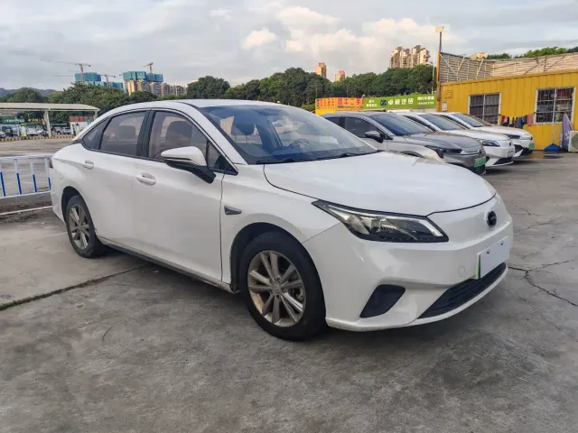 GAC Aion S — Фото автомобиля 3